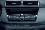 Skoda Fabia Gama Fabia Combi Combi Ambition Turismo familiar Interior Mandos sistema multimedia 5 puertas