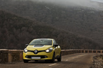 Renault Clio TCe 90 (pack look exterior negro) Dynamique Turismo Amarillo Sport Exterior Frontal-Lateral 5 puertas