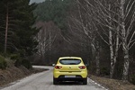 Renault Clio TCe 90 (pack look exterior negro) Dynamique Turismo Amarillo Sport Exterior Trasera 5 puertas