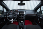 Peugeot 208 1.6 208 CV GTi 30th Turismo Interior Salpicadero 3 puertas