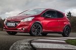 Peugeot 208 1.6 208 CV GTi 30th Turismo Exterior Frontal-Lateral 3 puertas