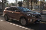 KIA Sorento Gama Sorento Gama Sorento Todo terreno Exterior Frontal-Lateral 5 puertas