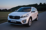 KIA Sorento Gama Sorento Gama Sorento Todo terreno Exterior Lateral-Frontal 5 puertas