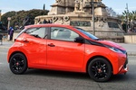 Toyota Aygo 5p 1.0 VVT-i 69 CV x-cite Turismo x-naranja Exterior Lateral 5 puertas