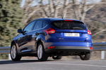 Ford Focus 1.6 TDCi 114 CV Titanium Turismo Deep Impact Blue Exterior Lateral-Posterior 5 puertas