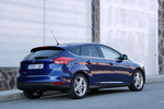 Ford Focus 1.6 TDCi 114 CV Titanium Turismo Deep Impact Blue Exterior Lateral-Posterior 5 puertas