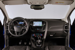 Ford Focus 1.6 TDCi 114 CV Titanium Turismo Deep Impact Blue Interior Salpicadero 5 puertas
