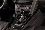Ford Focus 1.6 TDCi 114 CV Titanium Turismo Deep Impact Blue Interior Palanca de Cambios 5 puertas