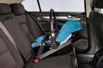 Volkswagen Passat 2.0 TDI BMT 150 CV DSG6 Advance Turismo Interior Silla infantil 4 puertas