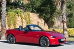 Mazda MX-5 Gama MX-5 (versi&oacute;n con volante a la derecha) Gama MX-5 (versi&oacute;n con volante a la derecha) Descapotable Exterior Lateral-Frontal 2 puertas