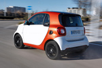 smart fortwo 1.0 71 CV Edition 1 Turismo Naranja lava y Blanco Exterior Lateral-Posterior 3 puertas