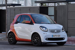smart fortwo 1.0 71 CV Edition 1 Turismo Naranja lava y Blanco Exterior Lateral-Frontal 3 puertas