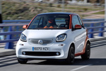 smart fortwo 1.0 71 CV Edition 1 Turismo Naranja lava y Blanco Exterior Frontal-Lateral 3 puertas