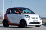 smart fortwo 1.0 71 CV Edition 1 Turismo Naranja lava y Blanco Exterior Lateral-Frontal 3 puertas