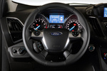Ford Kuga 1.5 EcoBoost Auto-Start-Stop 150 CV 4x2 Titanium Todo terreno Azul Impact Interior Volante 5 puertas