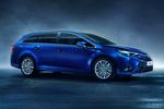 Toyota Avensis Gama Avensis Gama Avensis Turismo familiar Azul Marino Exterior Lateral-Frontal 5 puertas