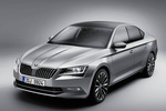 Skoda Superb Gama Superb Style Turismo Exterior Frontal-Lateral 5 puertas