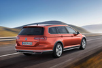 Volkswagen Passat Alltrack 2.0 TDI BMT 190 CV 4Motion DSG 6 vel. Alltrack Turismo familiar Exterior Lateral-Posterior 5 puertas