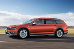 Volkswagen Passat Alltrack 2.0 TDI BMT 190 CV 4Motion DSG 6 vel. Alltrack Turismo familiar Exterior Lateral 5 puertas