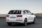 Audi Q7 e-tron 3.0 TDI quattro e-tron Todo terreno Exterior Lateral-Posterior 5 puertas