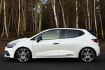 Renault Clio RS Trophy 220 CV RS 220 Trophy EDC Turismo Frost White Exterior Frontal-Lateral 5 puertas