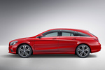 Mercedes-Benz Clase CLA Gama Clase CLA Gama Clase CLA Turismo familiar Rojo Jupiter Exterior Posterior-Lateral 5 puertas