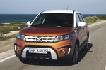 Suzuki Vitara Gama Vitara GLX con Pack Rugged Todo terreno Naranja Atardecer Metalizado Exterior Frontal-Lateral 5 puertas