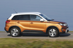 Suzuki Vitara Gama Vitara GLX con Pack Rugged Todo terreno Naranja Atardecer Metalizado Exterior Lateral 5 puertas