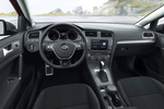 Volkswagen Golf 2.0 TDI CR 150 CV 4MOTION Gama Alltrack Turismo familiar Interior Salpicadero 5 puertas