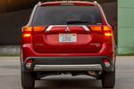Mitsubishi Outlander Versi&oacute;n para EE.UU. Versi&oacute;n para EE.UU. Todo terreno Exterior Posterior 5 puertas