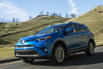 Toyota RAV4 Hybrid (versi&oacute;n para EE.UU.) Todo terreno Exterior Frontal-Lateral 5 puertas
