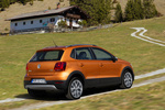 Volkswagen Polo Cross Polo Cross Polo Turismo Naranja Miel metalizado Exterior Posterior-Lateral 5 puertas