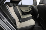 Hyundai i20 1.4 100 CV Style Turismo Interior Asientos 5 puertas