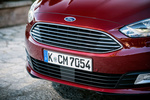 Ford C-MAX 1.5 EcoBoost 150 CV Titanium Monovolumen Rojo Rush Exterior Parrilla 5 puertas
