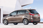 Ford Grand C-MAX 2.0 TDCi 150 CV Titanium Monovolumen Marr&oacute;n Caribou Exterior Lateral-Posterior 5 puertas