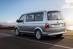 Volkswagen T6 Caravelle Caravelle Premium Corto Veh&iacute;culo comercial Plata R&eacute;flex Metalizado Exterior Posterior-Lateral 4 puertas