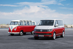 Volkswagen T6 Multivan Gama Multivan Veh&iacute;culo comercial Blanco Candy/Rojo Cereza Exterior Frontal-Lateral 4 puertas