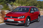 Volkswagen Golf 2.0 TDI CR 150 CV 4MOTION Gama Alltrack Turismo familiar Exterior Lateral-Frontal 5 puertas