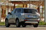 Mitsubishi Outlander Outlander PHEV Outlander PHEV Todo terreno Gris Titanium Exterior Lateral-Posterior 5 puertas