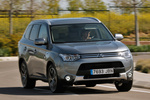 Mitsubishi Outlander Outlander PHEV Outlander PHEV Todo terreno Gris Titanium Exterior Lateral-Frontal 5 puertas