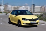 Skoda Fabia 1.4 TDI 105 Style Turismo Amarillo Sprint Exterior Lateral-Frontal 5 puertas