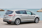 Ford S-MAX 2.0 EcoBoost 240 CV Titanium Monovolumen Metalicioso Exterior Posterior-Lateral 5 puertas
