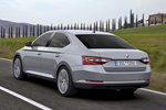 Skoda Superb Gama Superb Style Turismo Exterior Lateral-Posterior 5 puertas