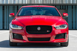 Jaguar XE V6 340 CV S Turismo Italian Racing Red Exterior Frontal 4 puertas