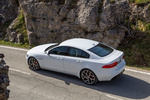 Jaguar XE V6 340 CV S Turismo Polaris White Exterior Lateral-Frontal 4 puertas