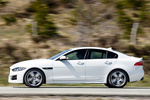 Jaguar XE 20d 180 CV R Sport Turismo Polaris White Exterior Lateral 4 puertas