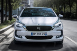 DS 5 HYBRID 4x4 Sport Turismo Blanco Nacarado Exterior Frontal 5 puertas