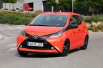 Toyota Aygo 1.0 VVT-i 69 CV x-shift x-cite Turismo x-naranja Exterior Frontal-Lateral 5 puertas