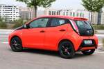 Toyota Aygo 1.0 VVT-i 69 CV x-shift x-cite Turismo x-naranja Exterior Lateral-Posterior 5 puertas