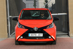 Toyota Aygo 1.0 VVT-i 69 CV x-shift x-cite Turismo x-naranja Exterior Frontal 5 puertas